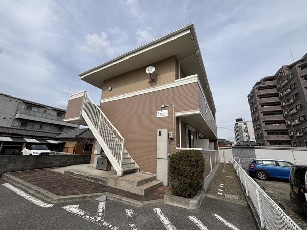 モンテメールの物件外観写真